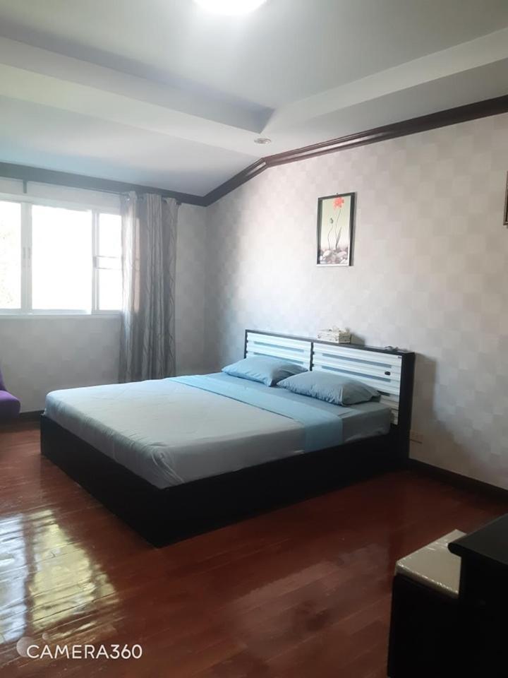24 Hostel Donmuang Bangkok Exteriör bild