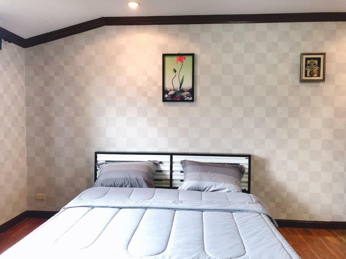 24 Hostel Donmuang Bangkok Exteriör bild